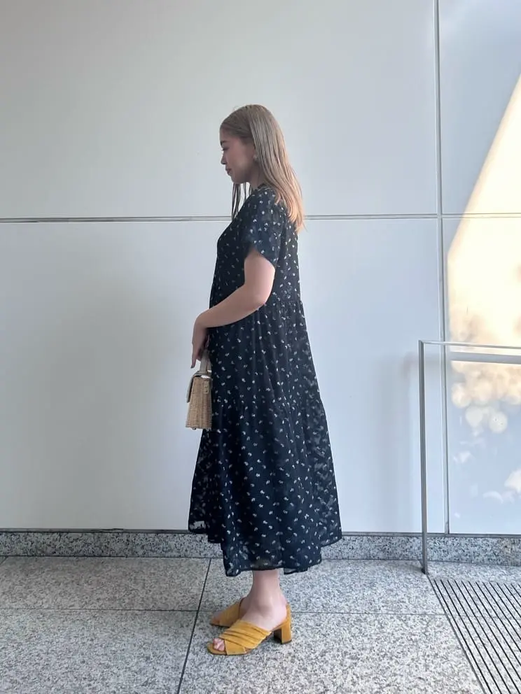 組曲 山田 コーディネート画像