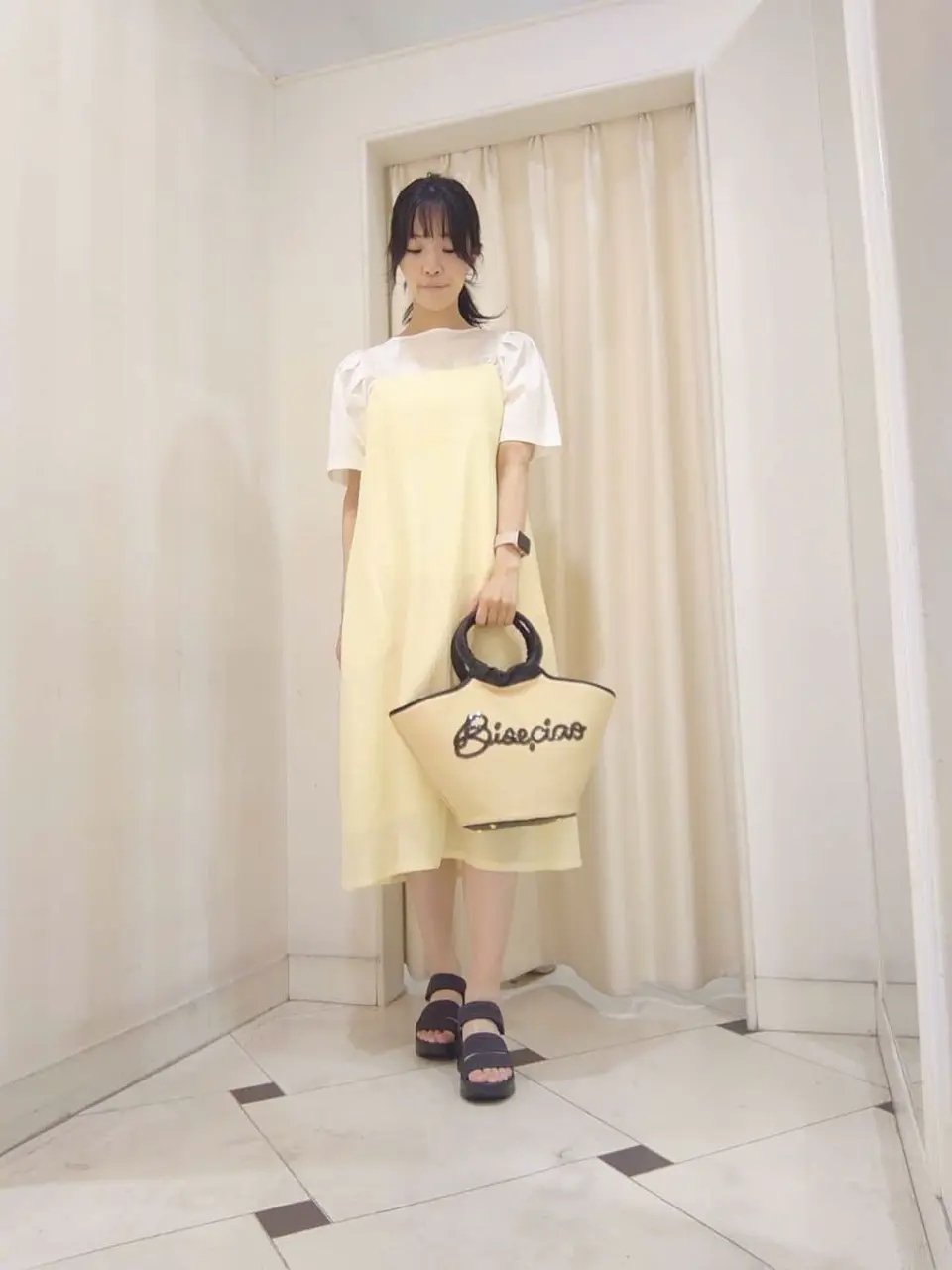 組曲 スタッフ コーディネート画像