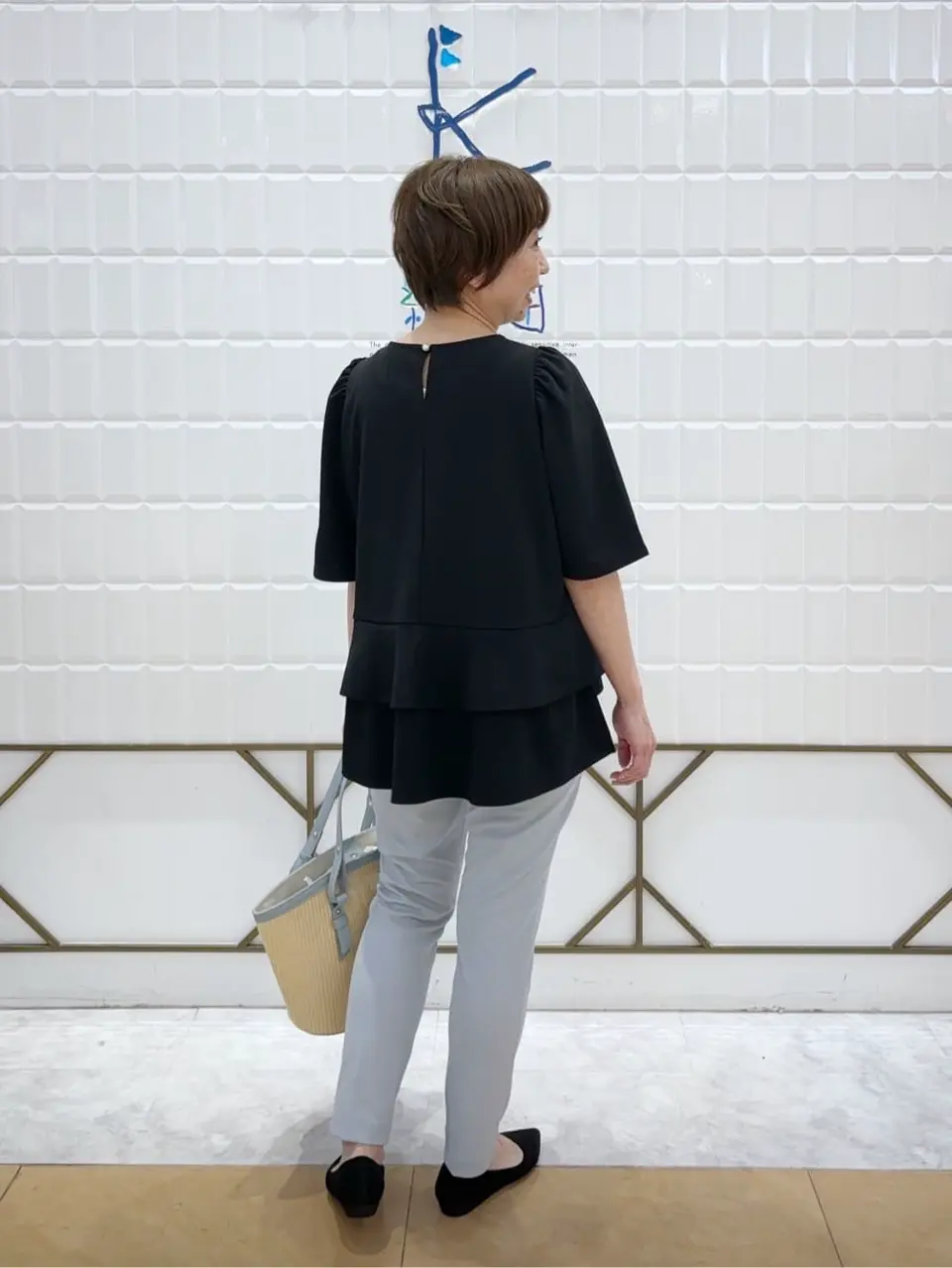 組曲 井上 コーディネート画像