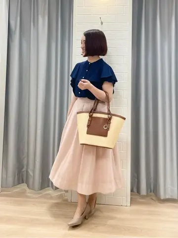 組曲 丸岡 コーディネート画像