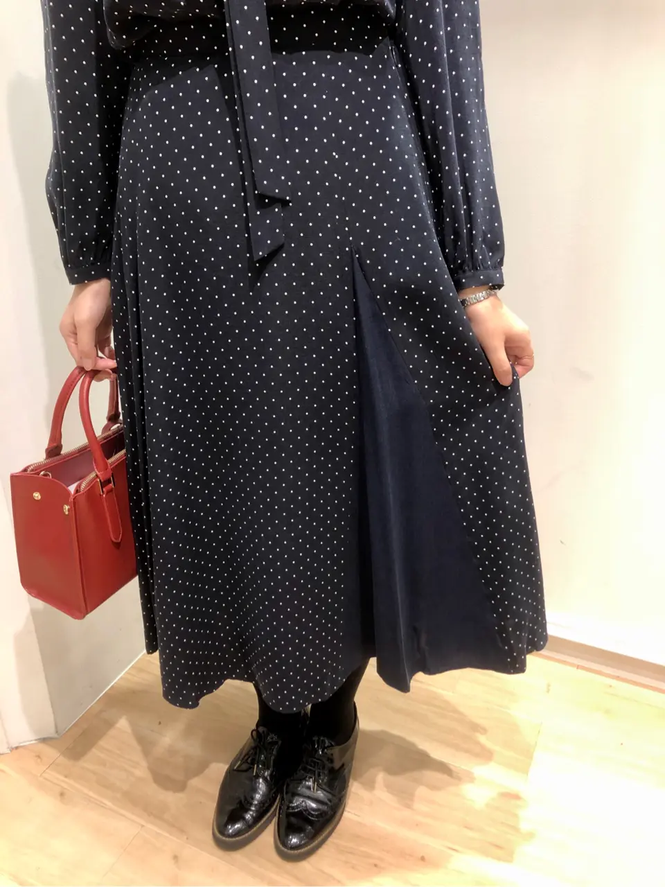 組曲 スタッフ コーディネート画像