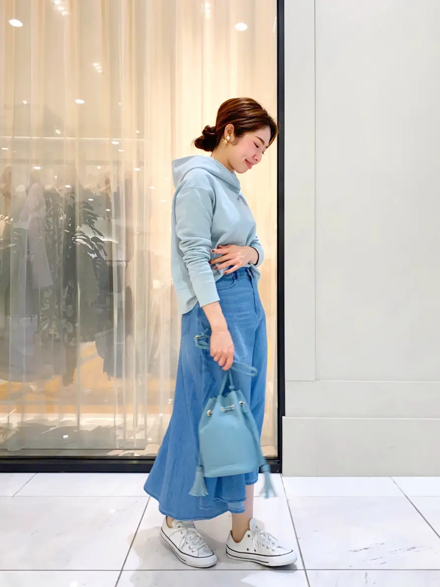 組曲 坂本 コーディネート画像