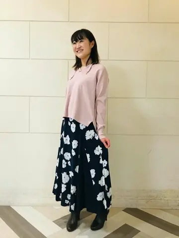 組曲 スタッフ コーディネート画像