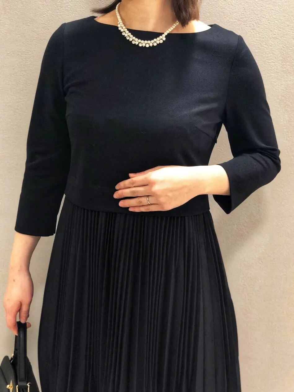 組曲 鈴木 コーディネート画像