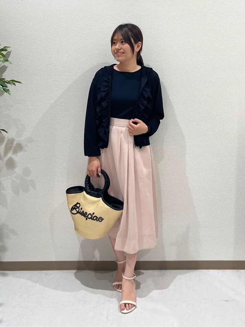 組曲 浅倉 コーディネート画像