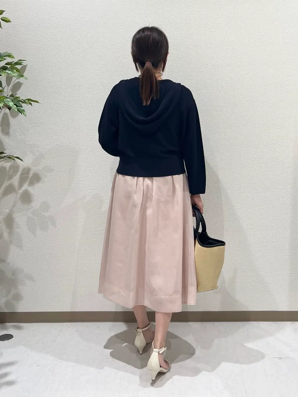 組曲 浅倉 コーディネート画像