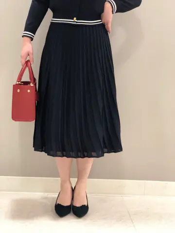 組曲 鈴木 コーディネート画像