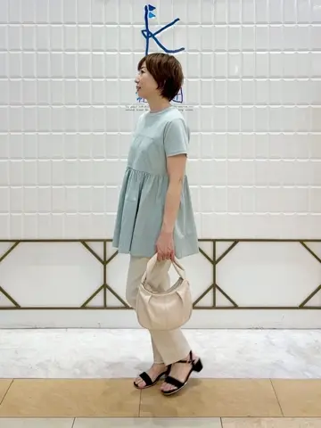 組曲 井上 コーディネート画像