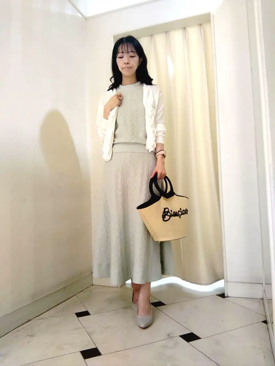 組曲 スタッフ コーディネート画像