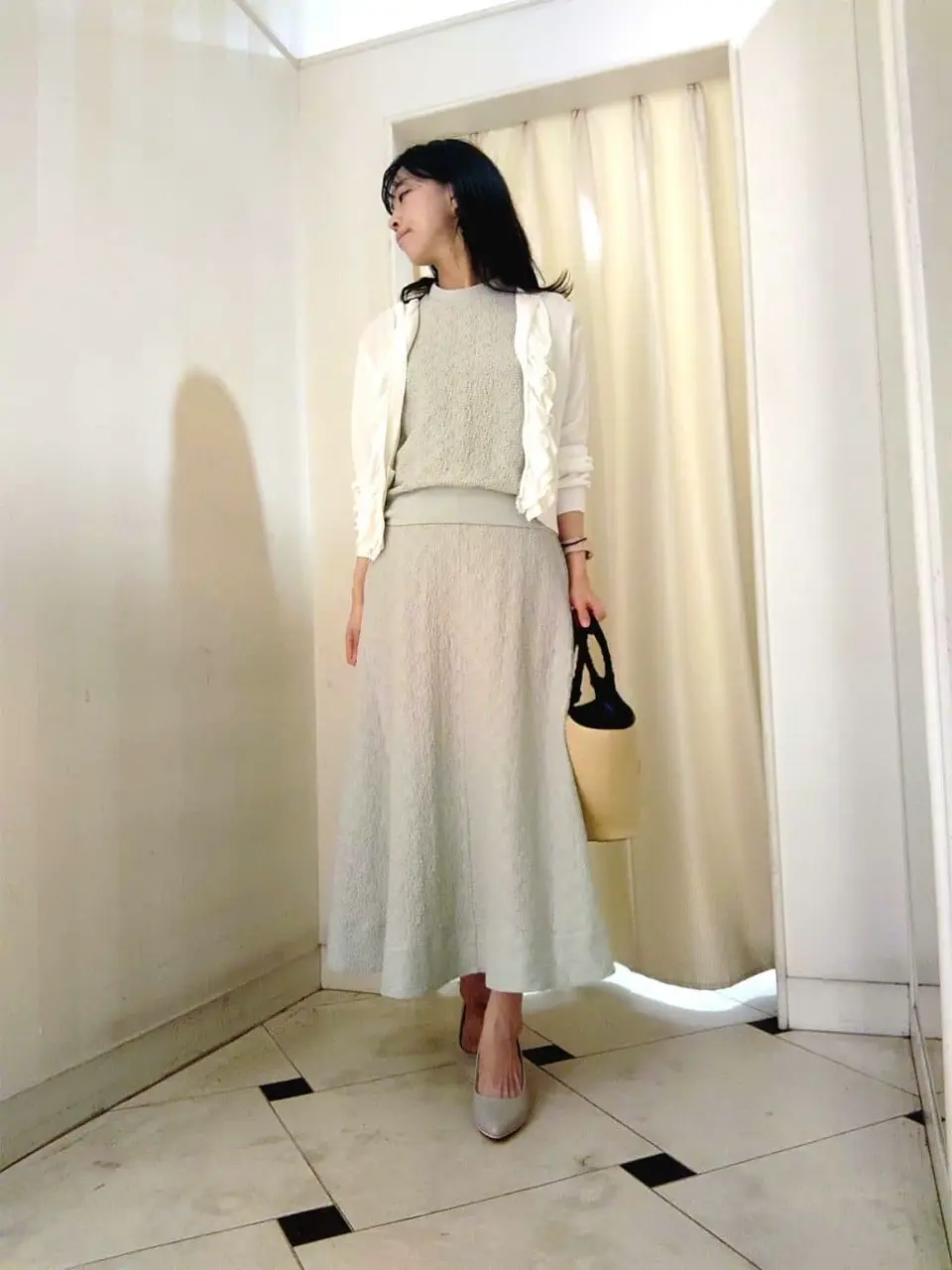 組曲 スタッフ コーディネート画像