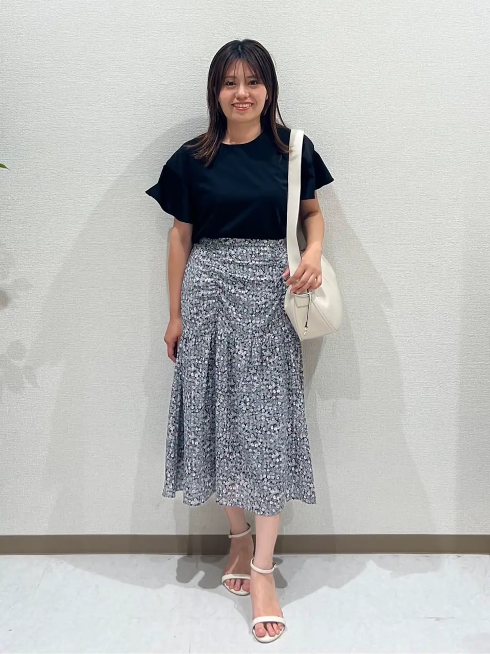 組曲 浅倉 コーディネート画像