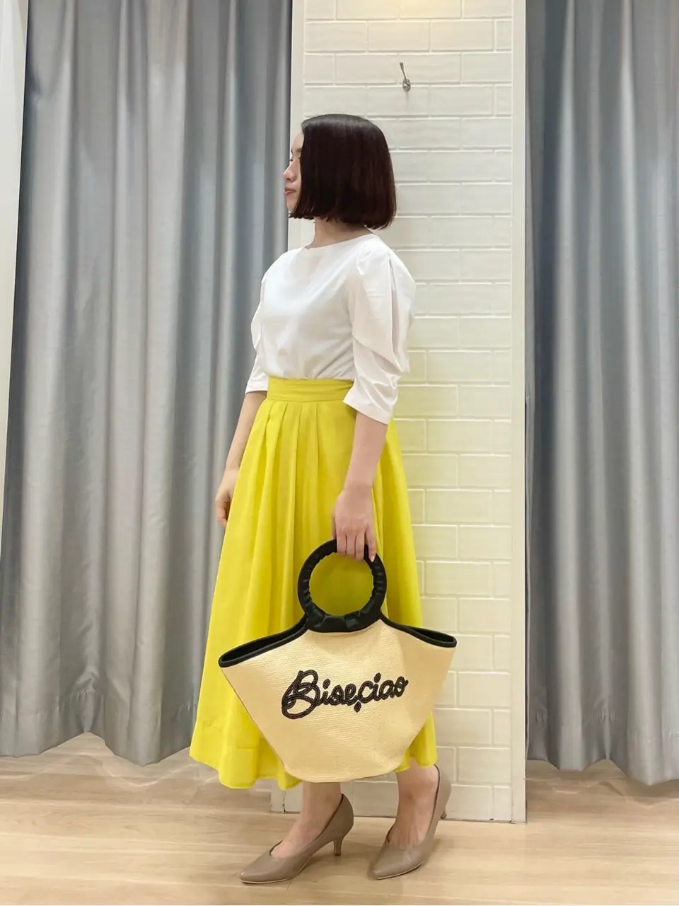 組曲 丸岡 コーディネート画像