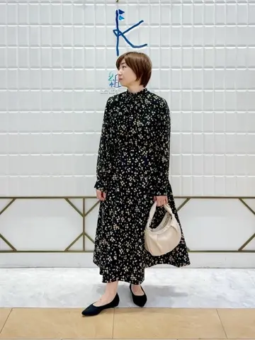 組曲 井上 コーディネート画像