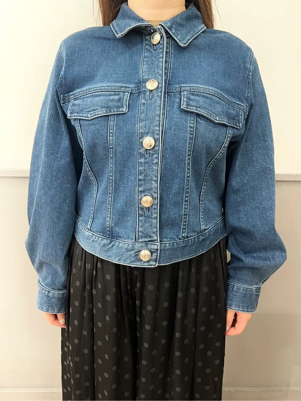 組曲 スタッフ コーディネート画像