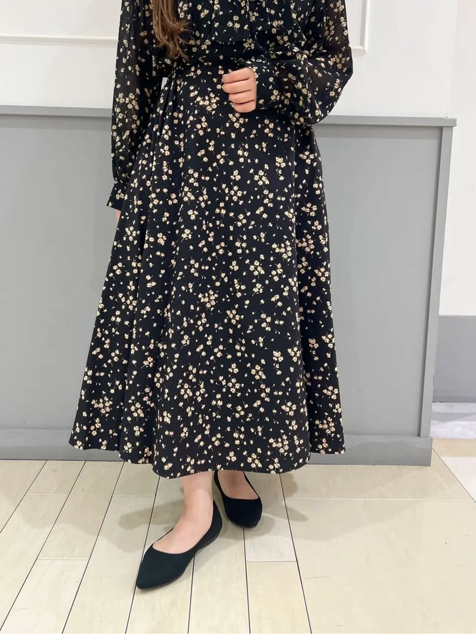 組曲 スタッフ コーディネート画像