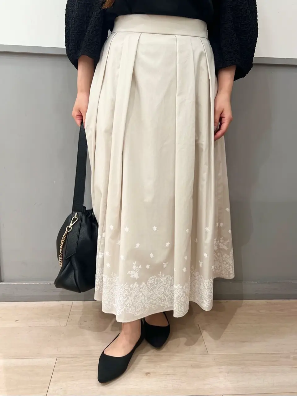 組曲 スタッフ コーディネート画像