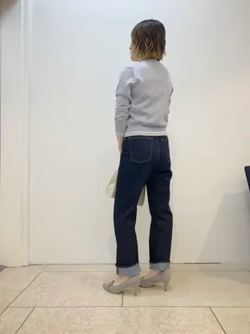 組曲 石井 コーディネート画像