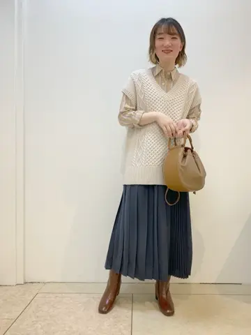 組曲 石井 コーディネート画像