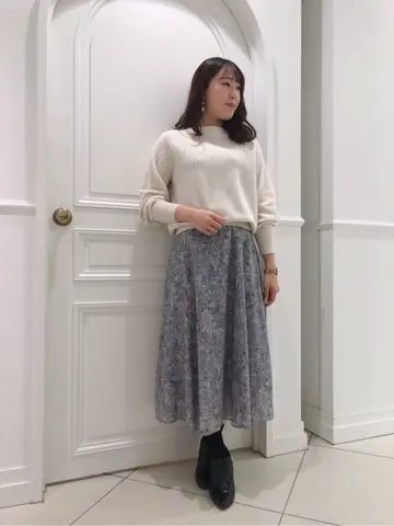 組曲 戸澤 コーディネート画像