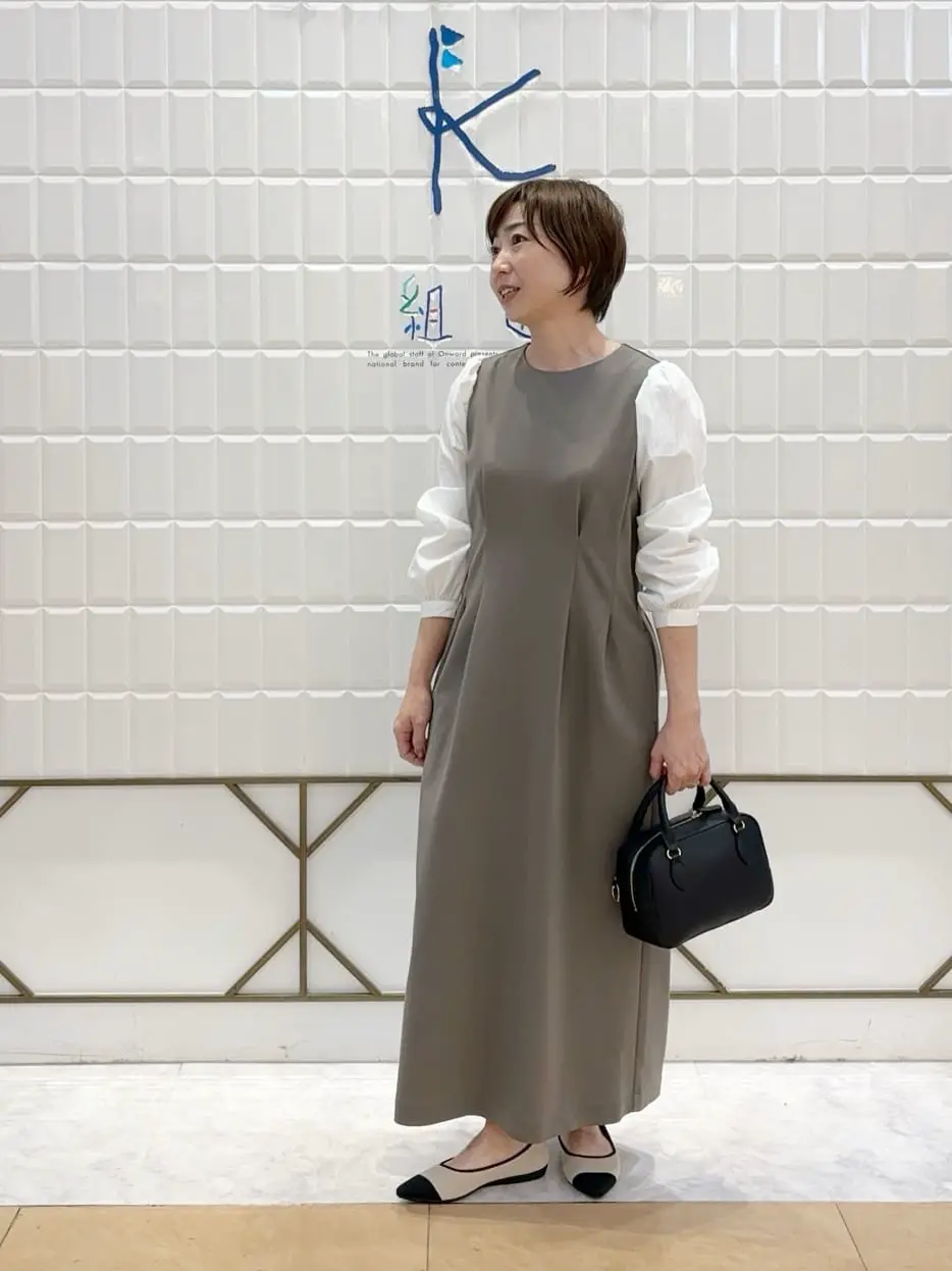 組曲 井上 コーディネート画像