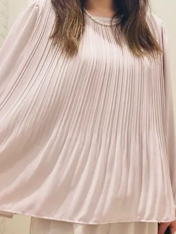 組曲 川根　彩 コーディネート画像