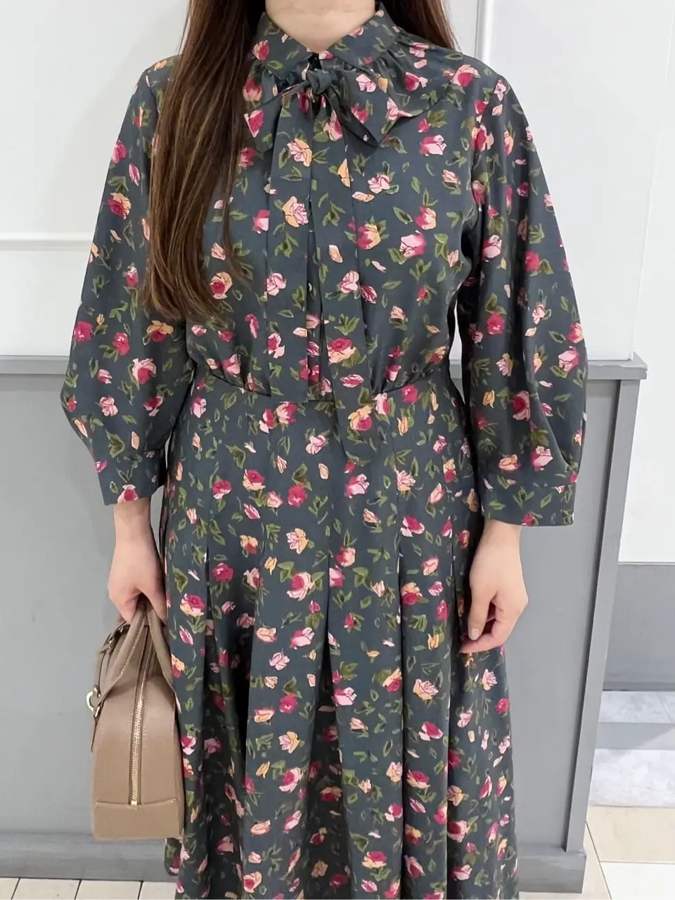 組曲 スタッフ コーディネート画像