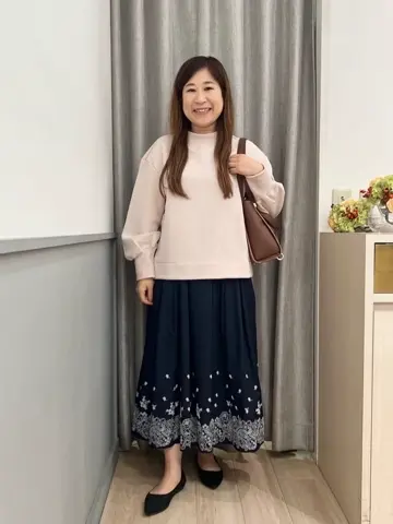 組曲 スタッフ コーディネート画像