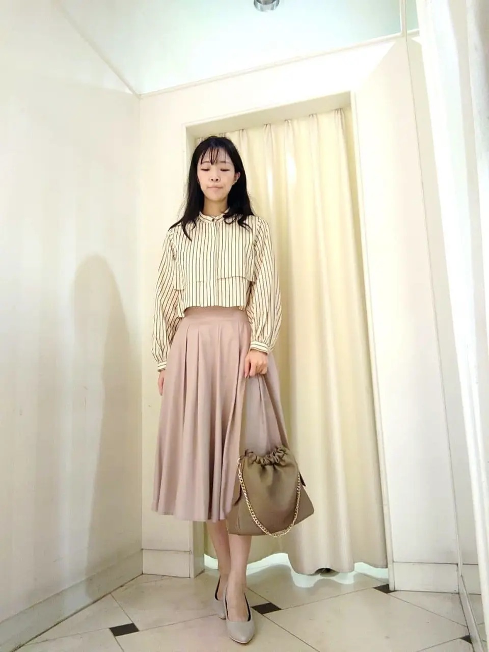 組曲 スタッフ コーディネート画像