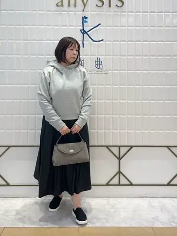 組曲 西田 コーディネート画像