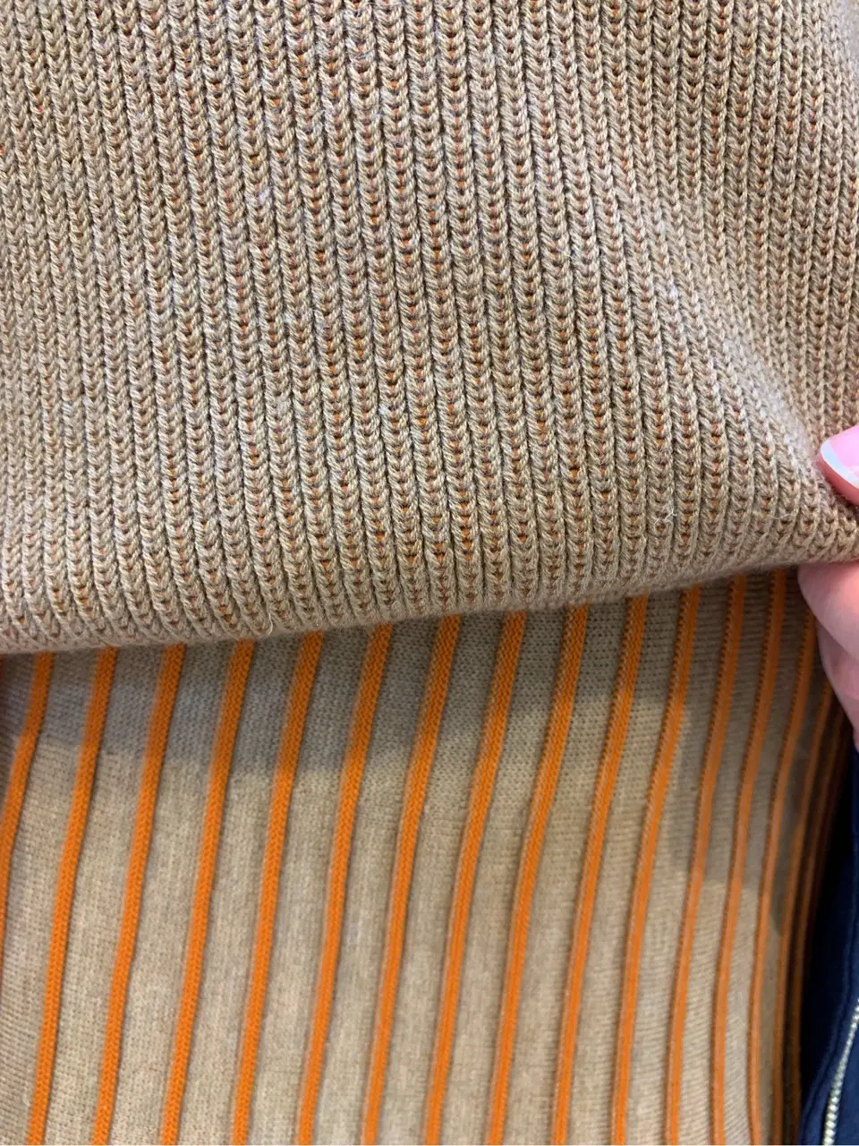 組曲 石井 コーディネート画像