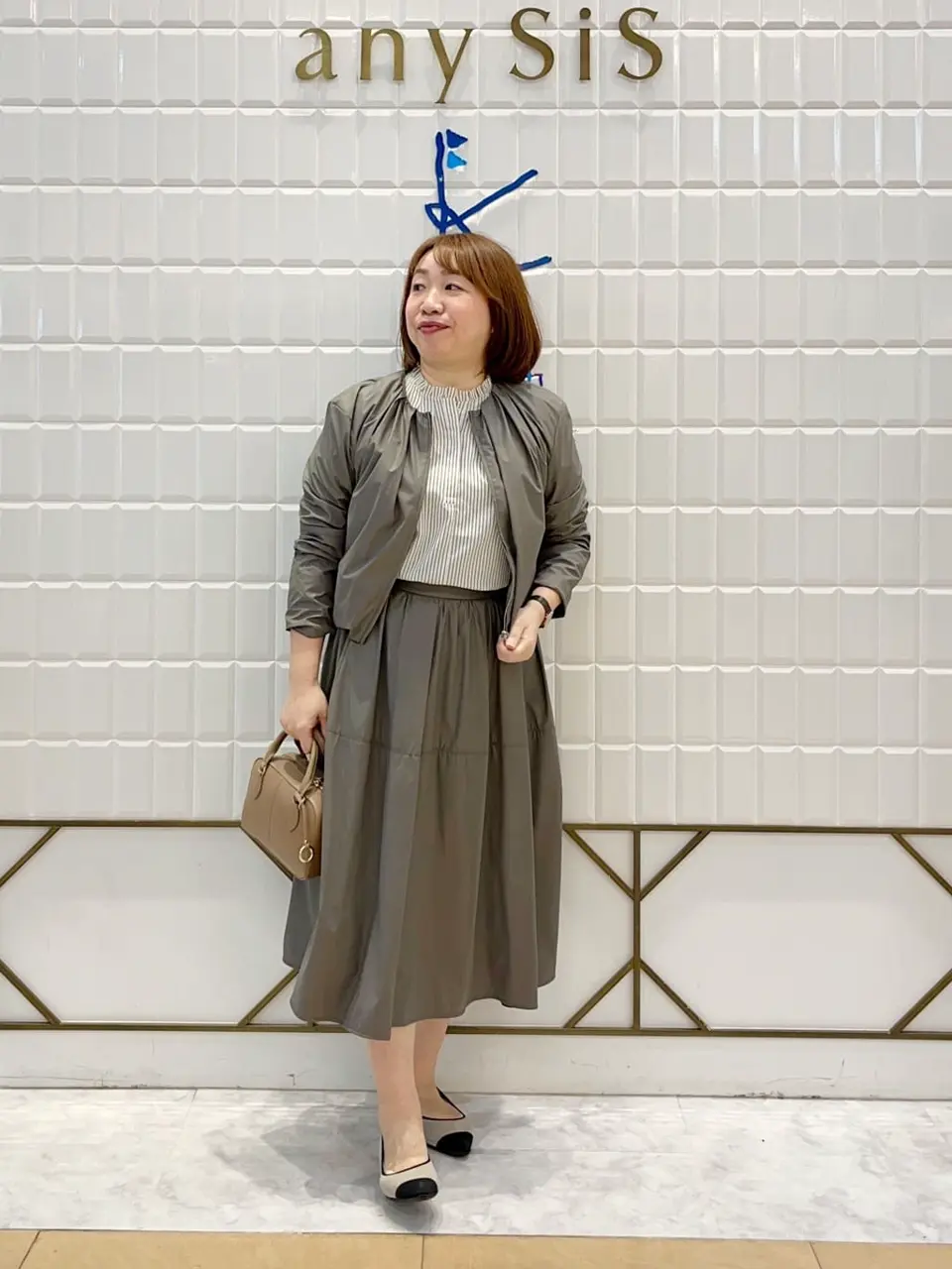 組曲 中山 コーディネート画像