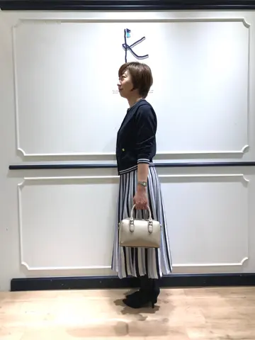 組曲 井上 コーディネート画像