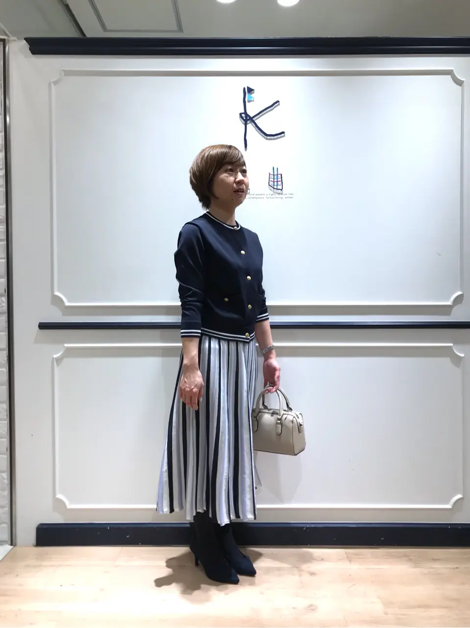 組曲 井上 コーディネート画像