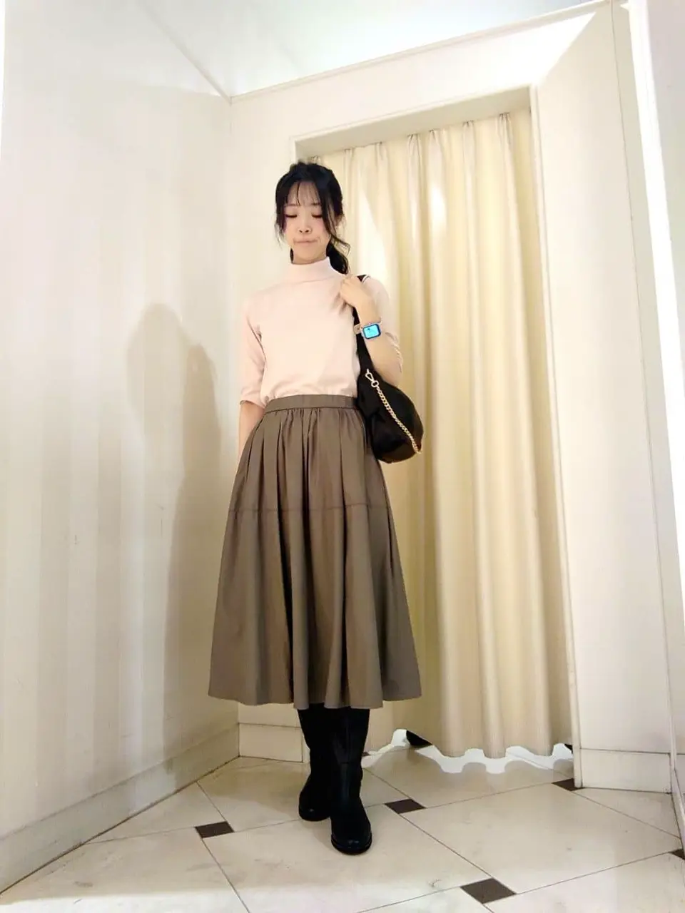 組曲 スタッフ コーディネート画像