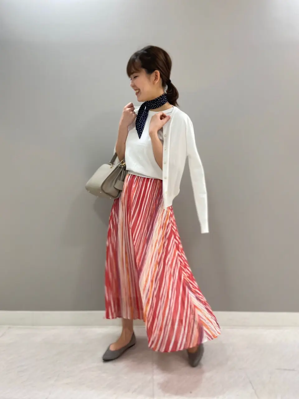 組曲 鈴木 コーディネート画像