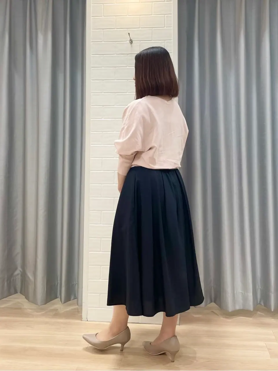 組曲 丸岡 コーディネート画像