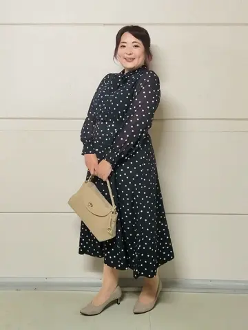 組曲 小林 コーディネート画像