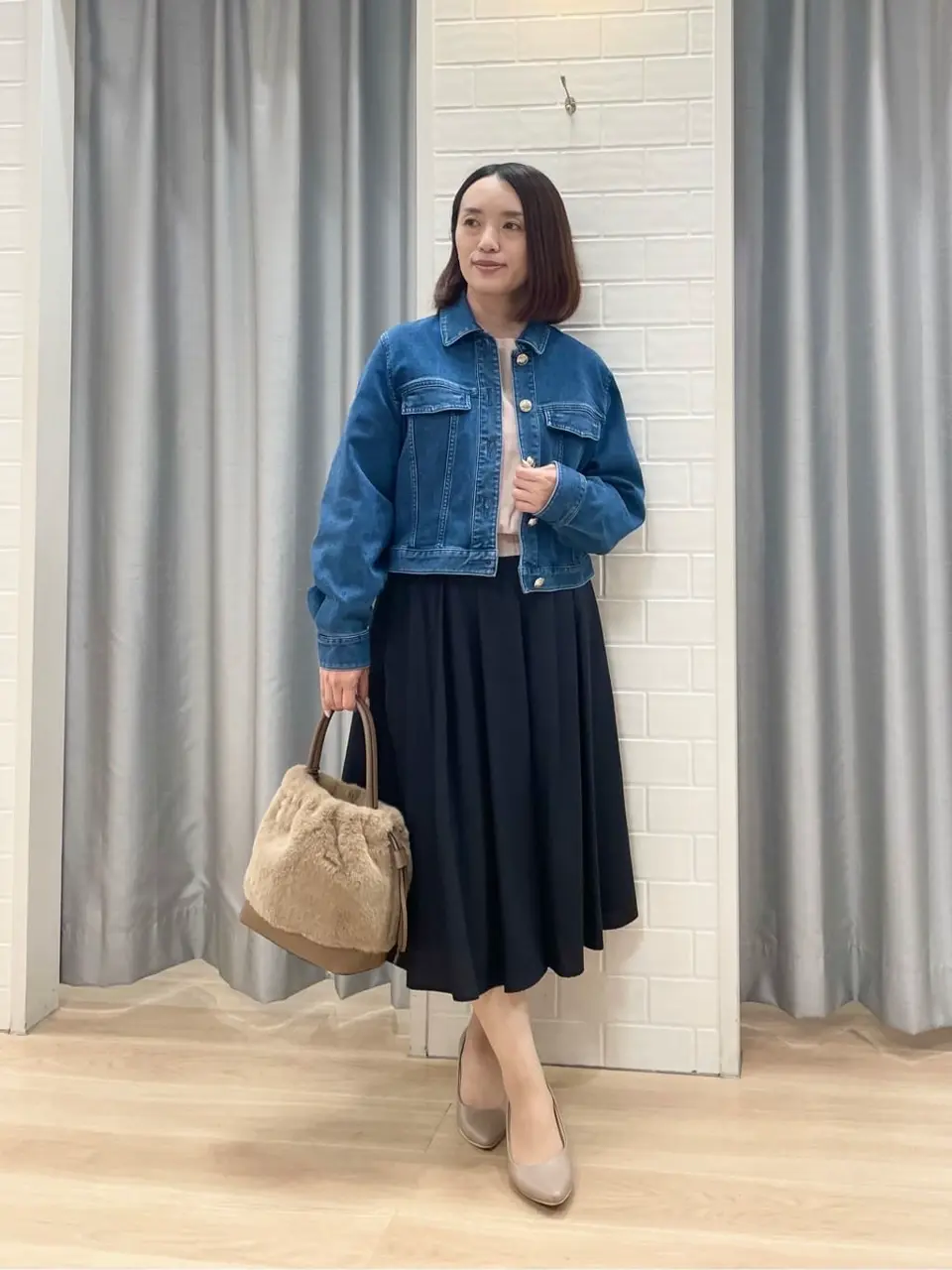 組曲 丸岡 コーディネート画像