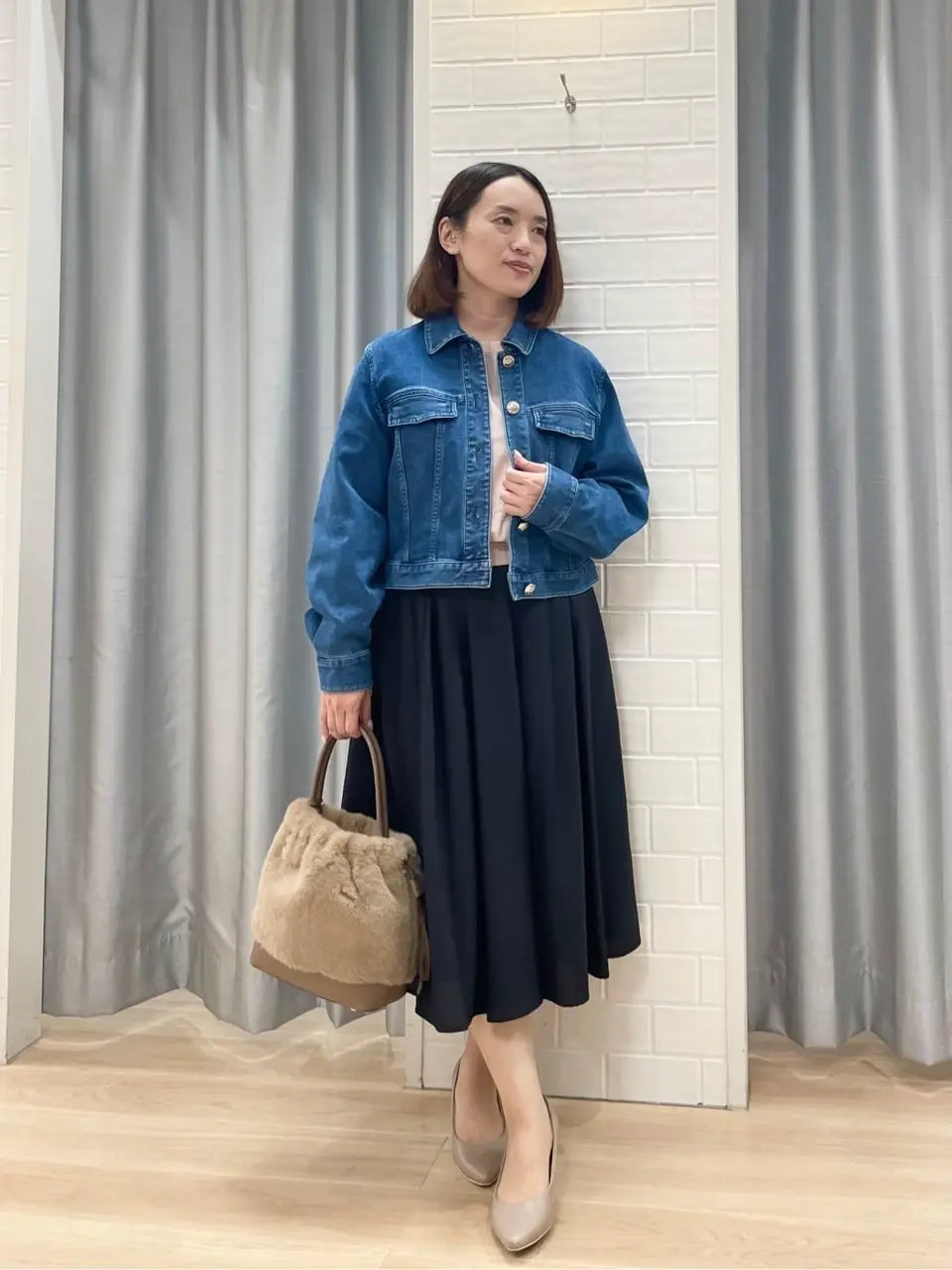 組曲 丸岡 コーディネート画像