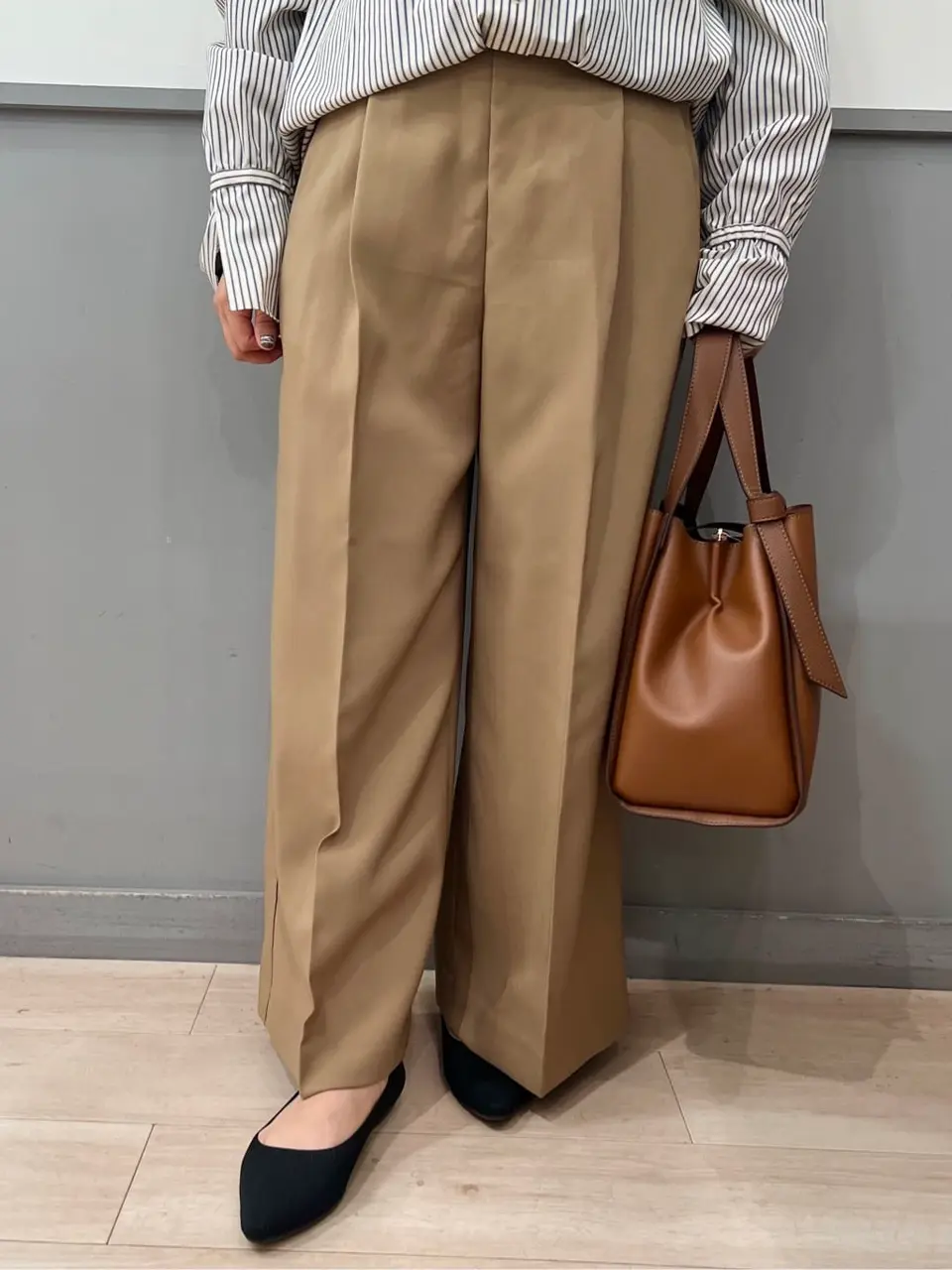 組曲 スタッフ コーディネート画像