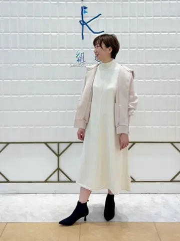 組曲 井上 コーディネート画像