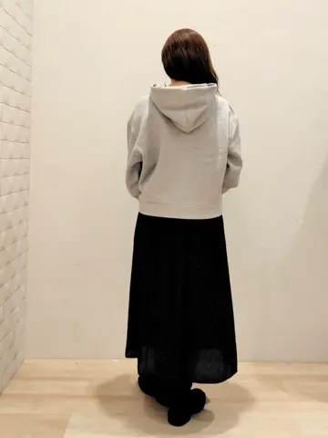 組曲 西谷 コーディネート画像