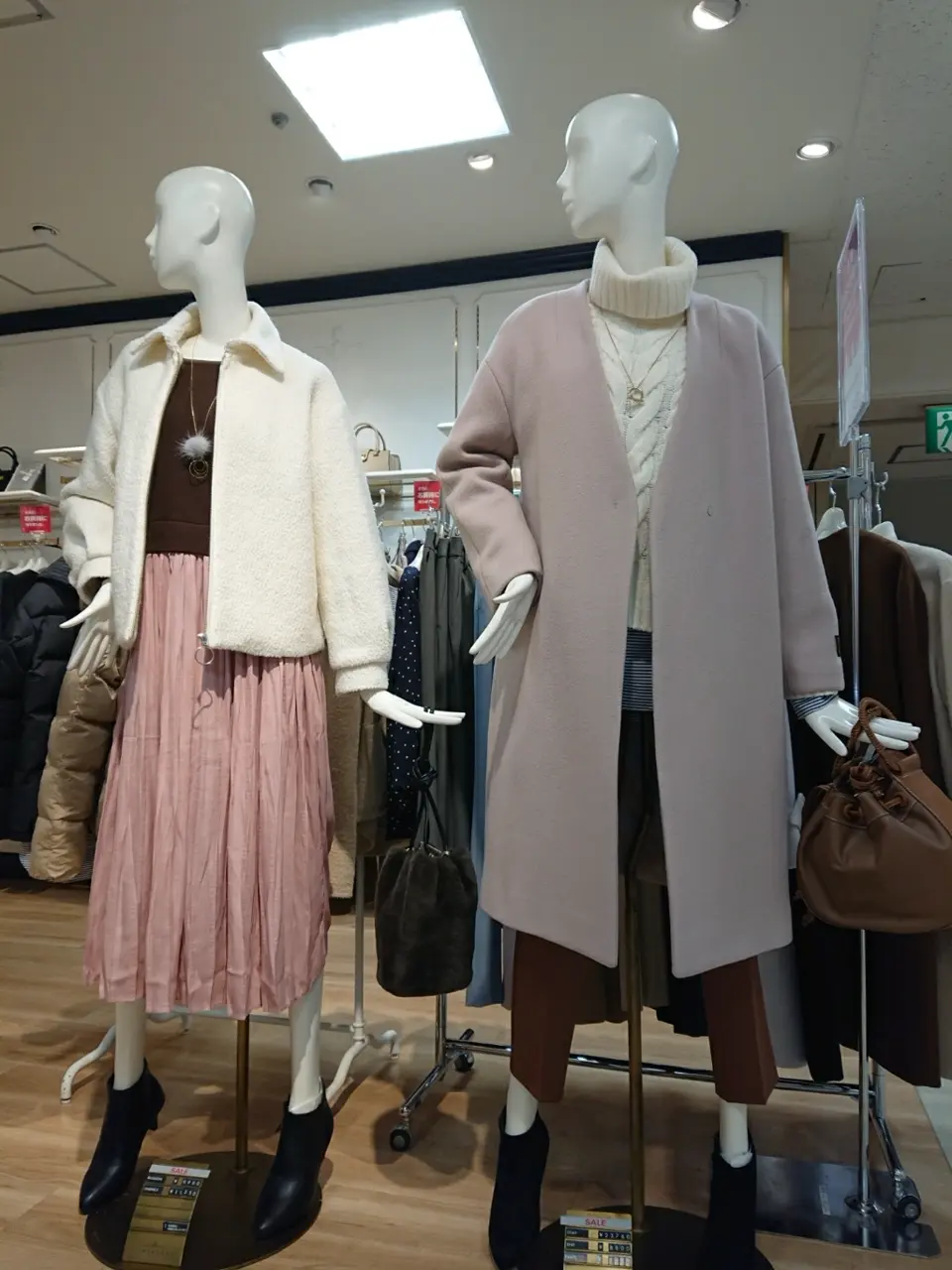 組曲 ウエノ コーディネート画像