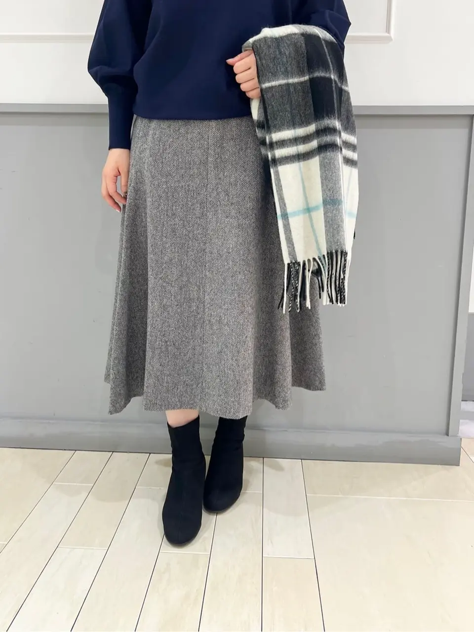 組曲 スタッフ コーディネート画像