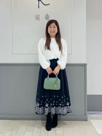 組曲 スタッフ コーディネート画像