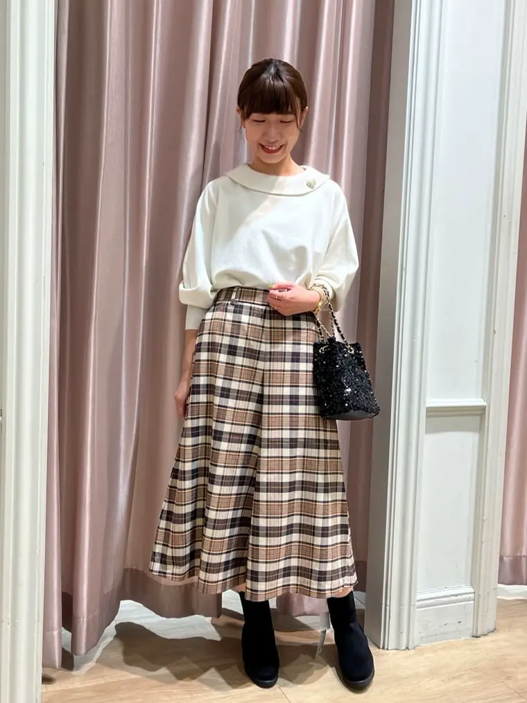  矢島 コーディネート画像