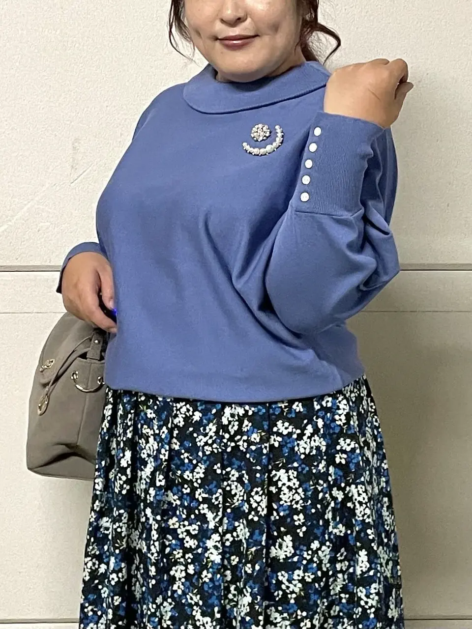 組曲 小林 コーディネート画像