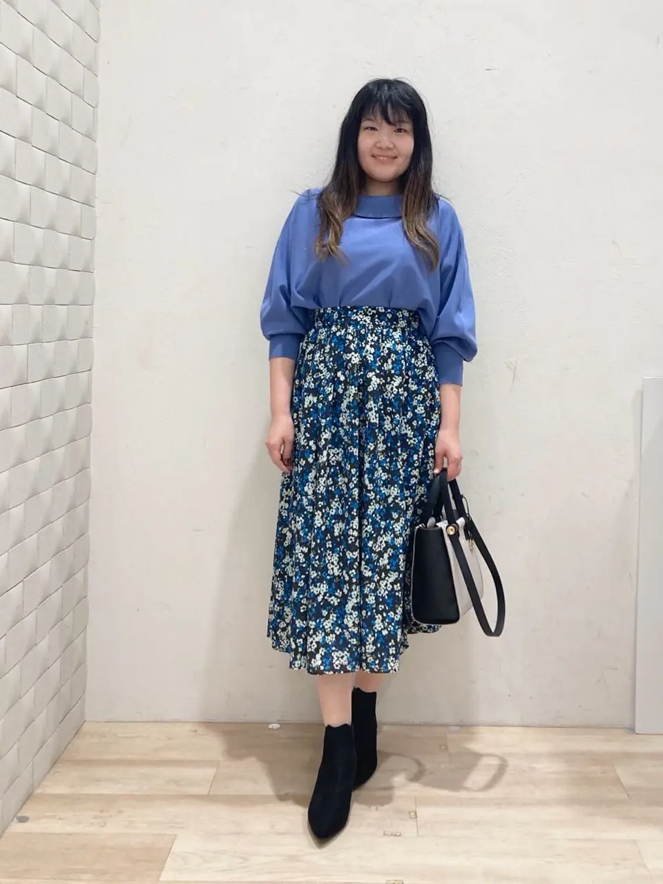 組曲 川根　彩 コーディネート画像