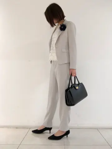 組曲 岩田 コーディネート画像