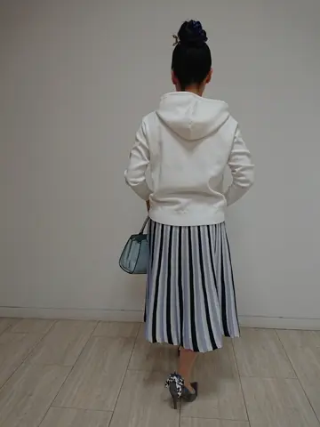 組曲 ウエノ コーディネート画像